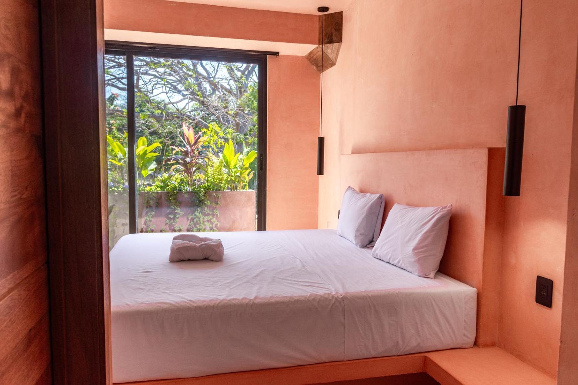 ホテル Casa Toro La Punta Brisas de Zicatela エクステリア 写真