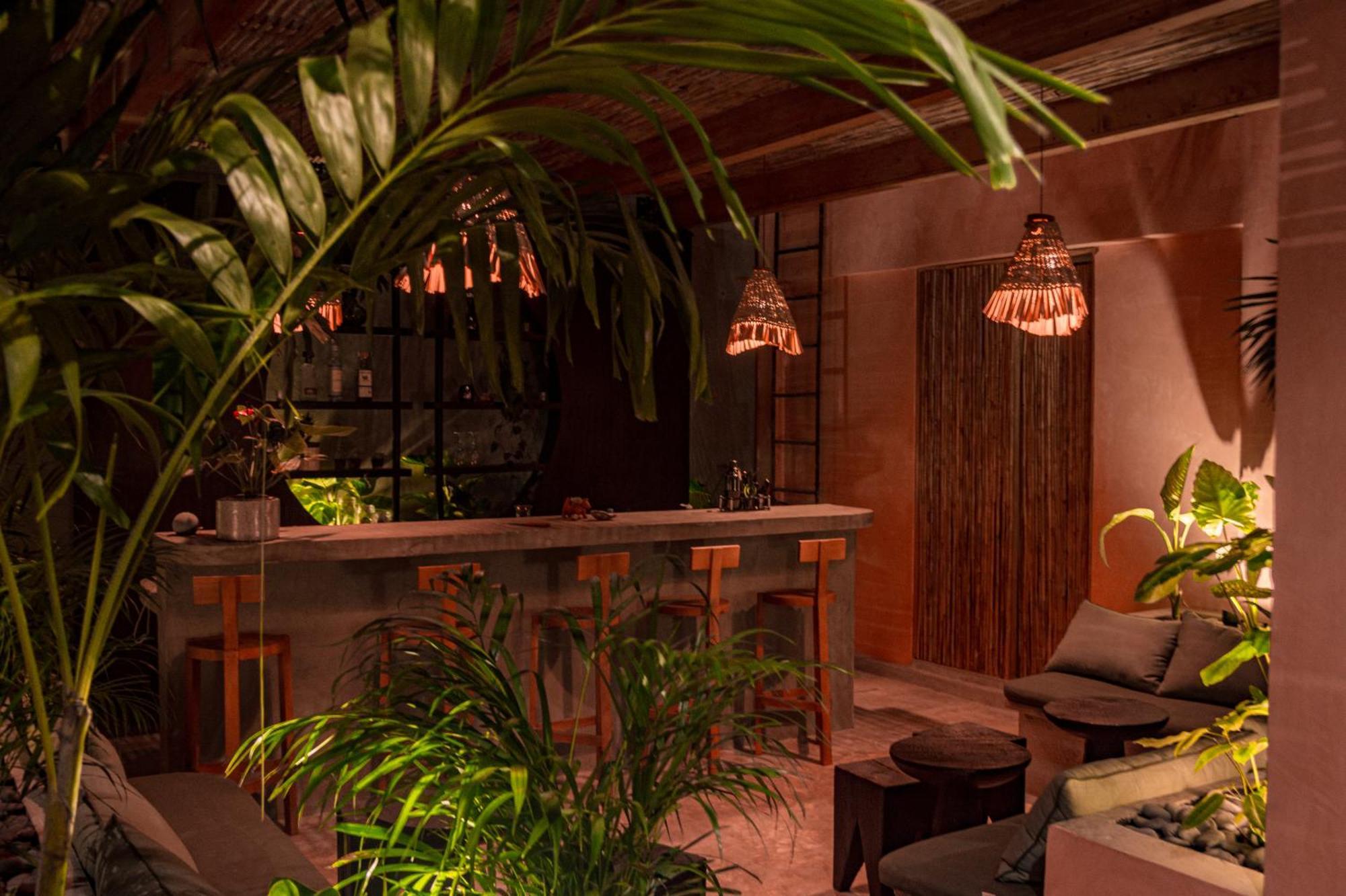 ホテル Casa Toro La Punta Brisas de Zicatela エクステリア 写真