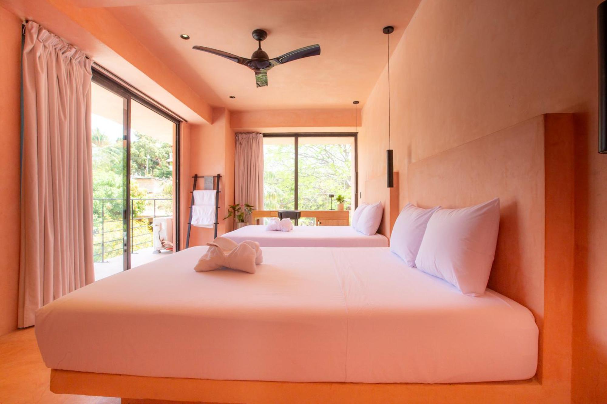 ホテル Casa Toro La Punta Brisas de Zicatela エクステリア 写真