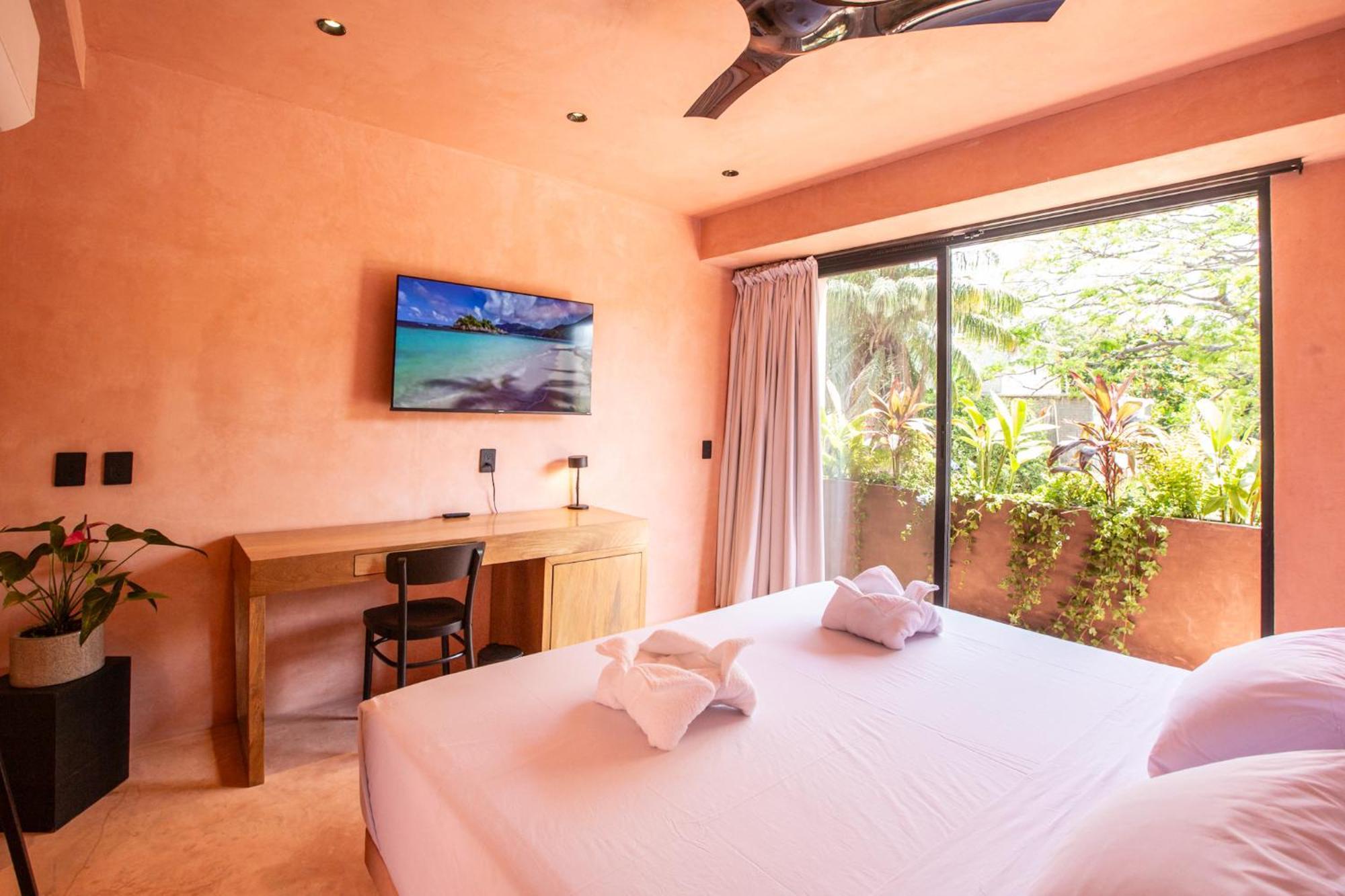 ホテル Casa Toro La Punta Brisas de Zicatela エクステリア 写真