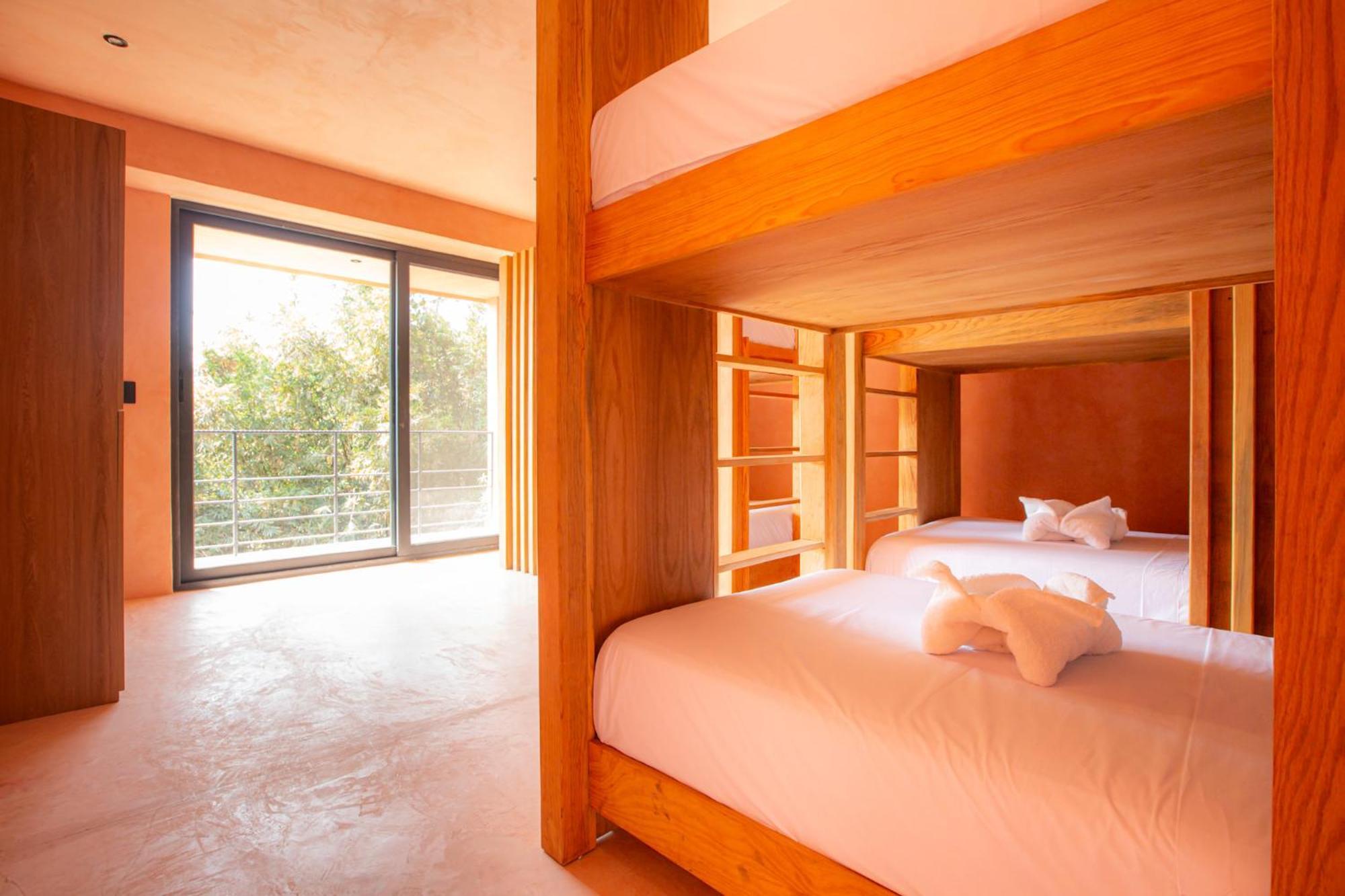 ホテル Casa Toro La Punta Brisas de Zicatela エクステリア 写真