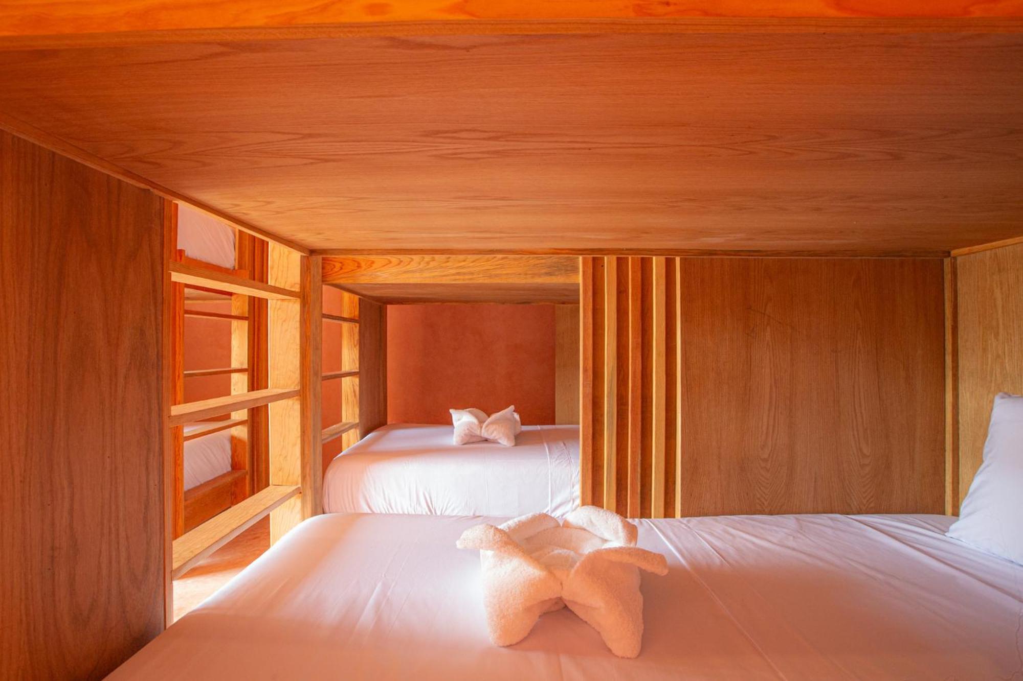 ホテル Casa Toro La Punta Brisas de Zicatela エクステリア 写真