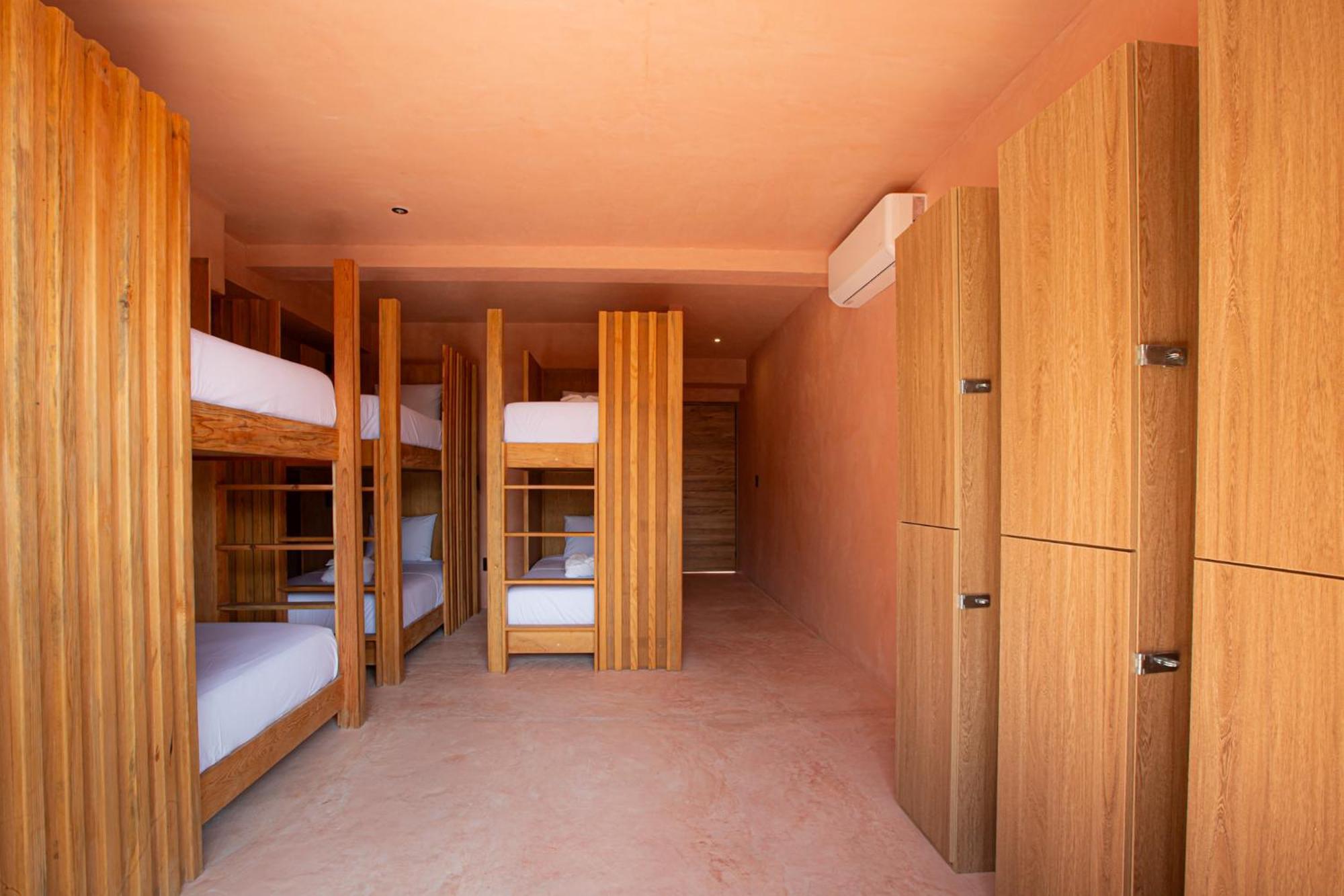 ホテル Casa Toro La Punta Brisas de Zicatela エクステリア 写真